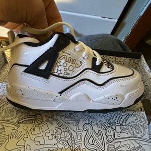 Retro Jordan 4 Toddler Boys